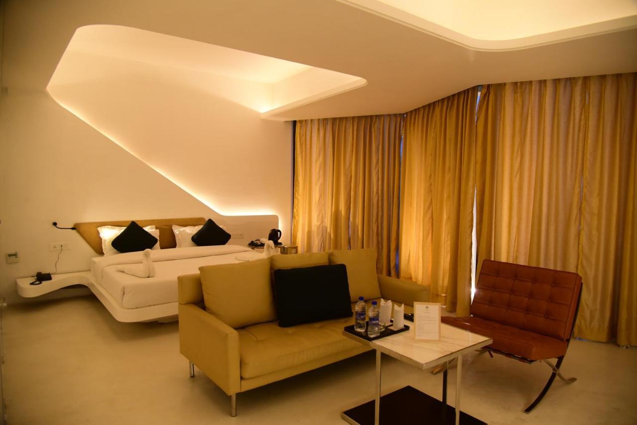 Ramaya Hotel Rohtak Exterior photo